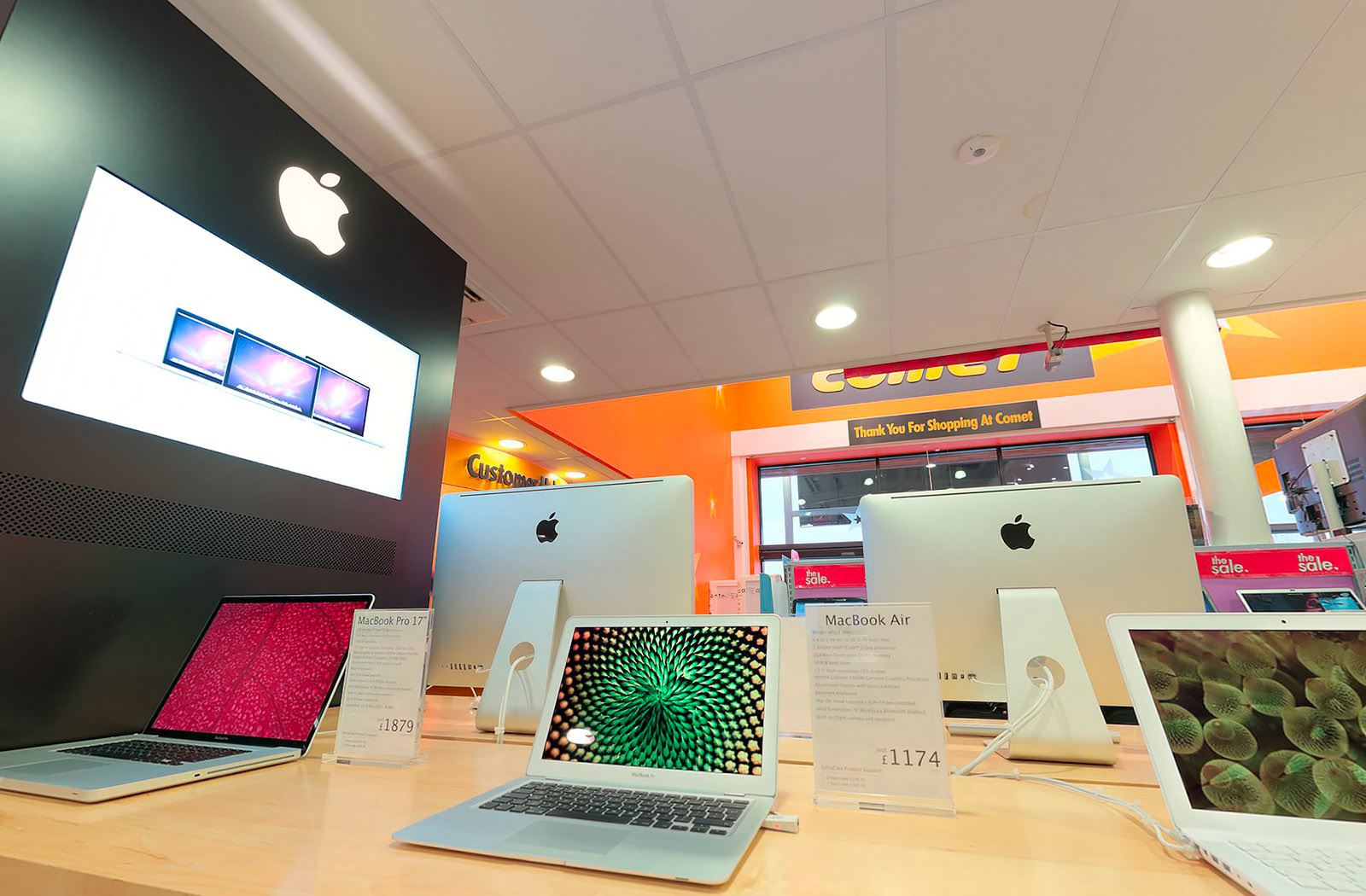 Apple Store Virtual Tour at Comet