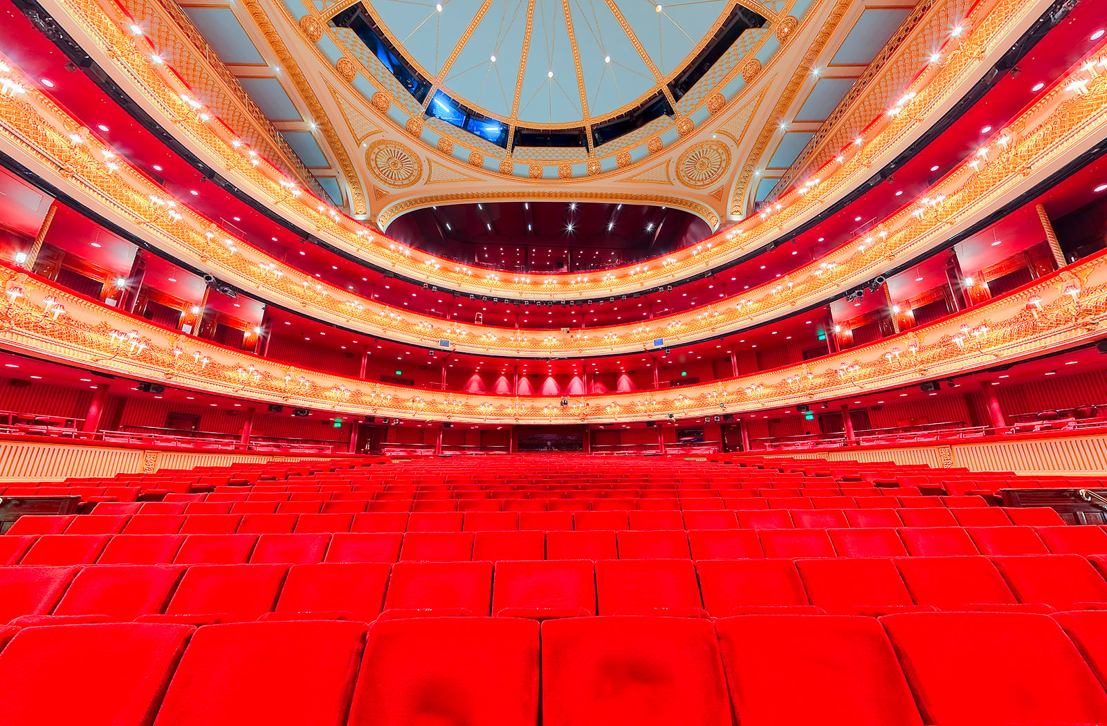 london opera house tours