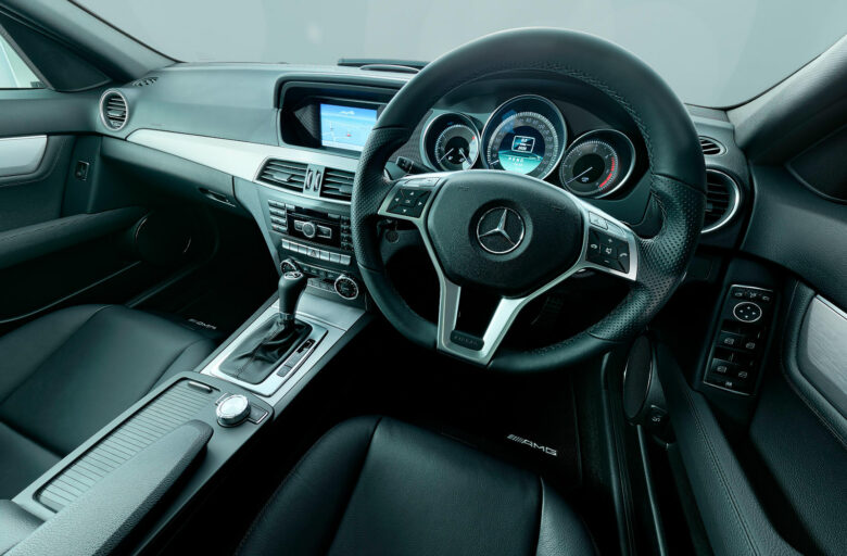 Mercedes C Class Estate 360 Car Virtual Tour