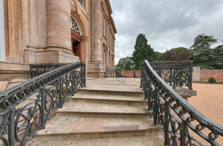 Easton Neston House: Stately Home Virtual Tours