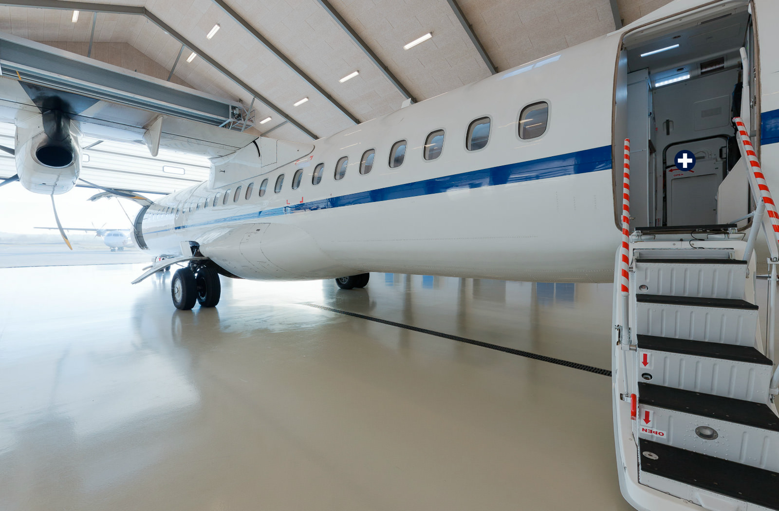 ATR 72-500 Virtual Tour - Aircraft Virtual Tours