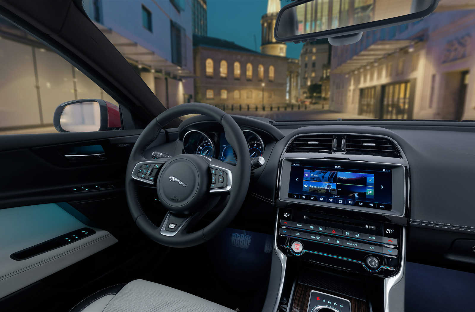 Jaguar XE Car Interior 360 Interactive - EYEREVOLUTION