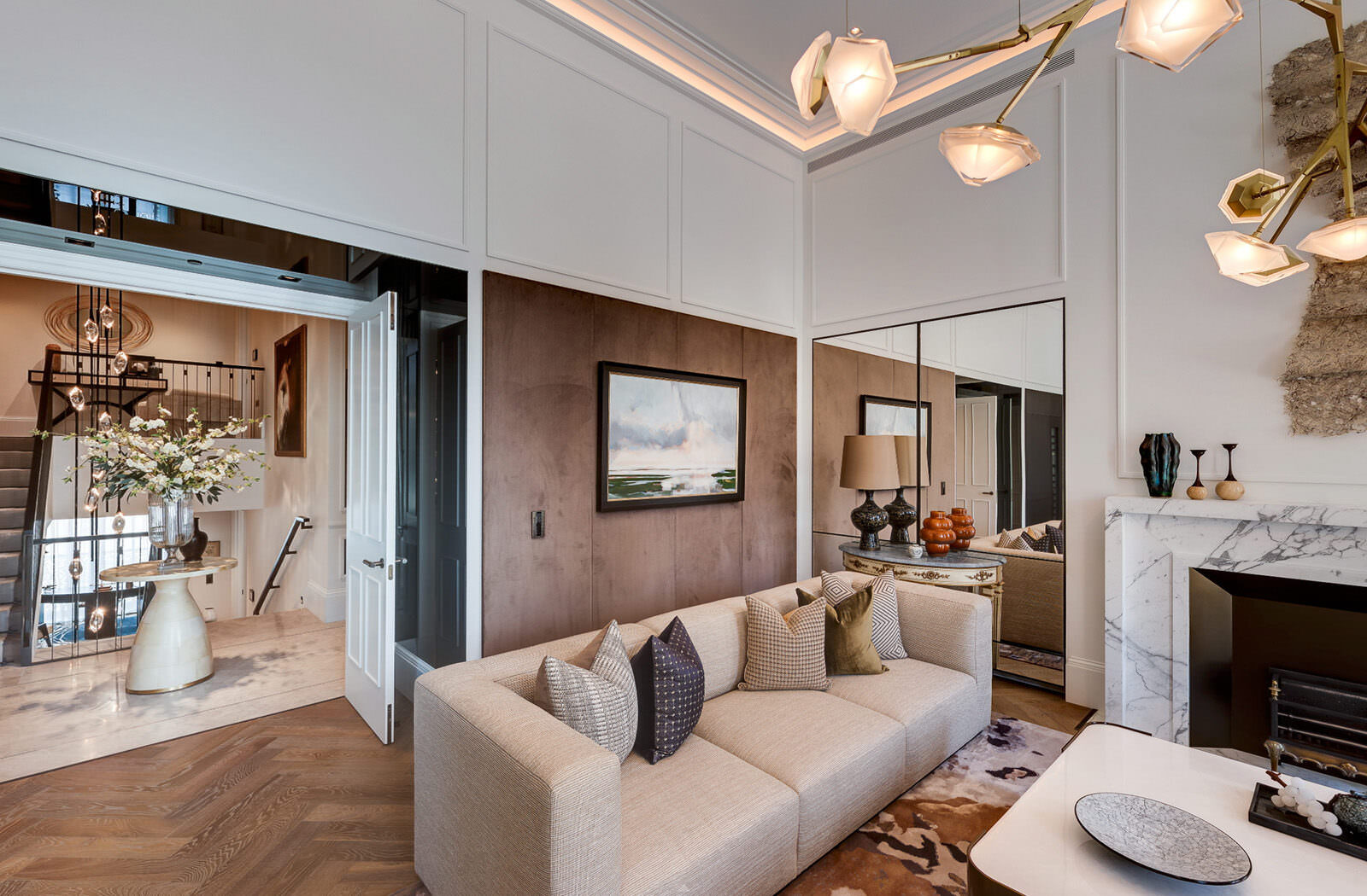 Regent's Crescent 360 tour - reception