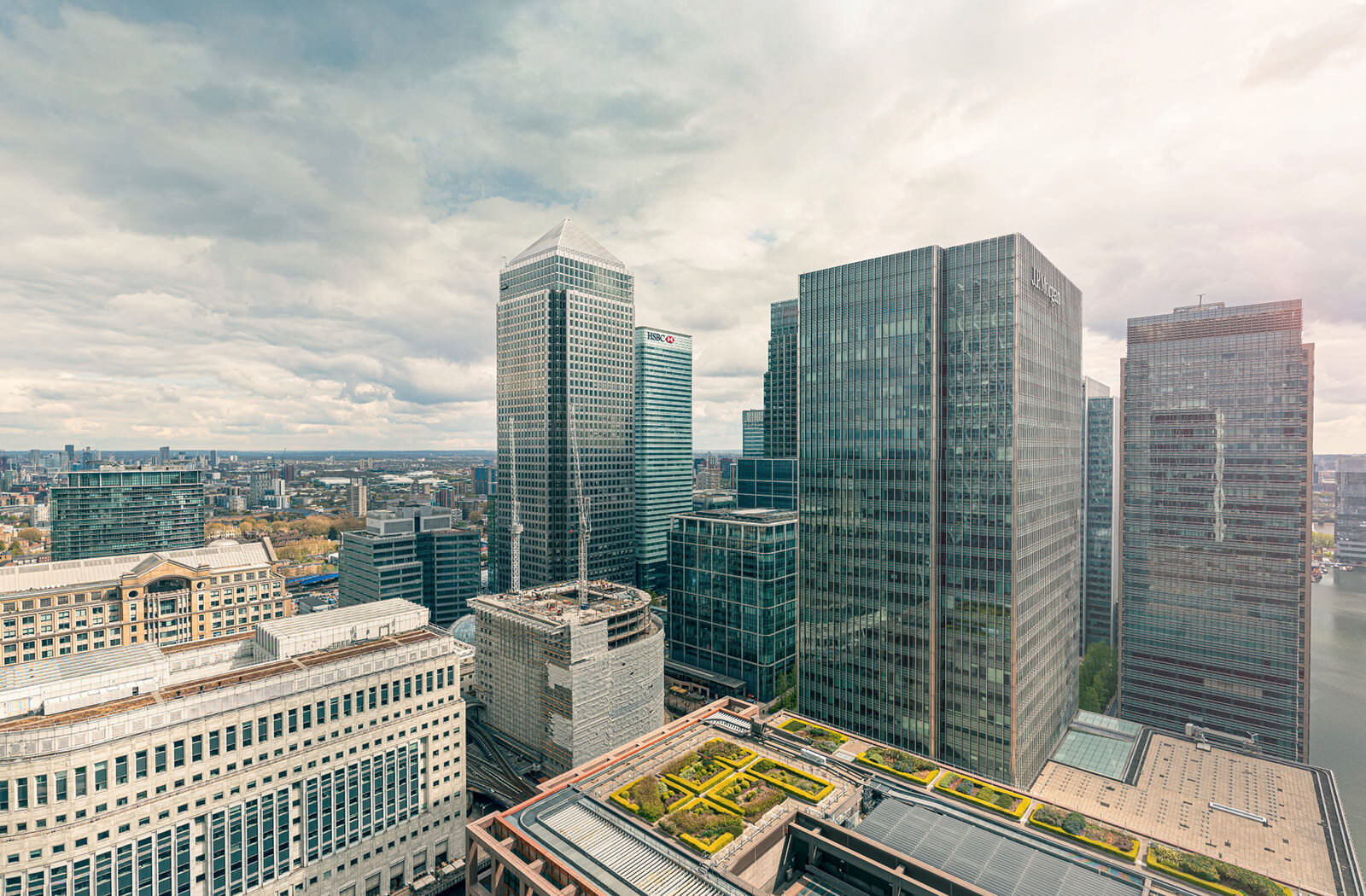 Wardian Photography - still from aerial 360 tour above Wardian London