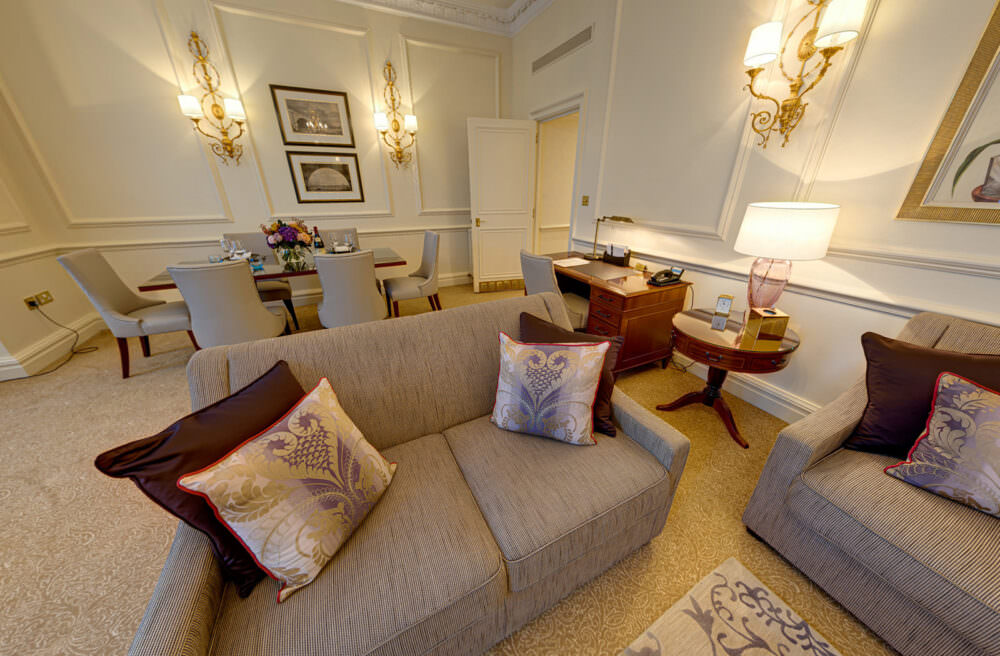 Lounge at 47 Park Street