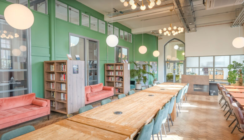 How to choose the right virtual tour company for your school